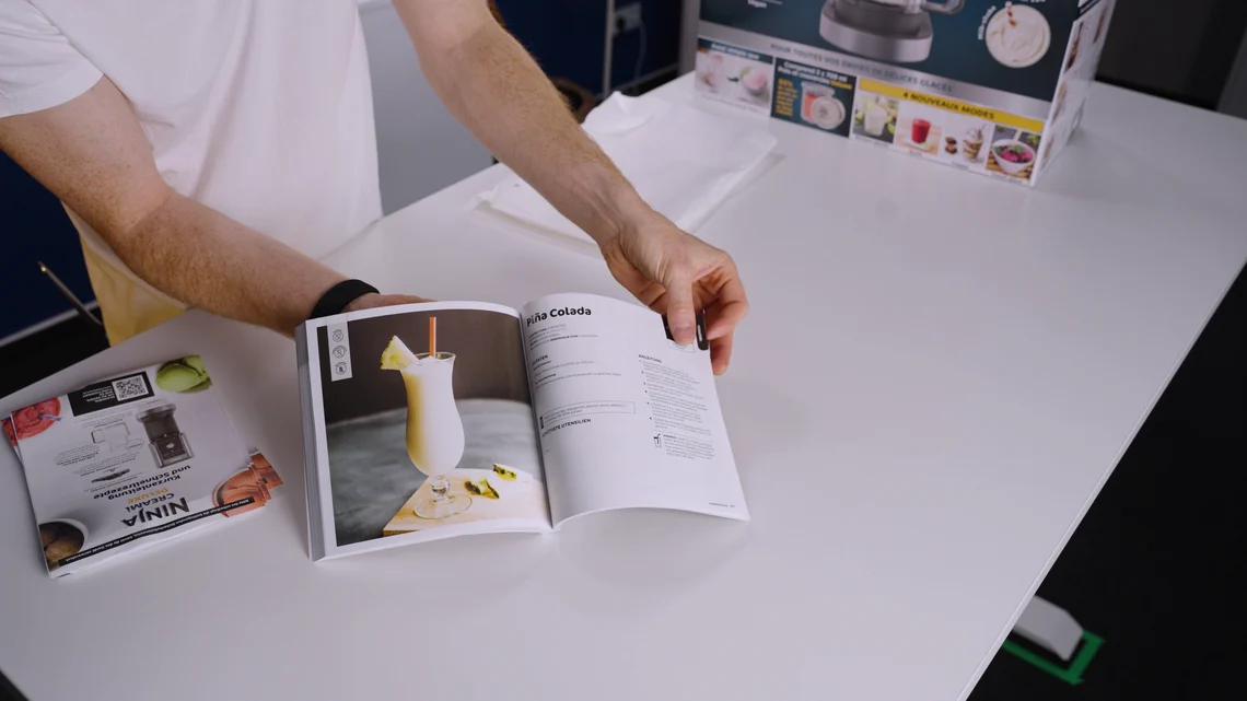 Das Rezeptbuch hat allerlei in petto. Beim Eis angefangen, hört es da lange nicht auf. Gelato, Slushi, Milchshake, Frozen Joghurt und vieles mehr ist möglich.