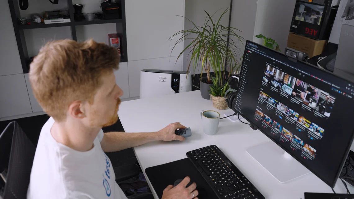 Für den Arbeitsplatz ideal. Der relativ leise Betrieb stört die Konzentration nicht.