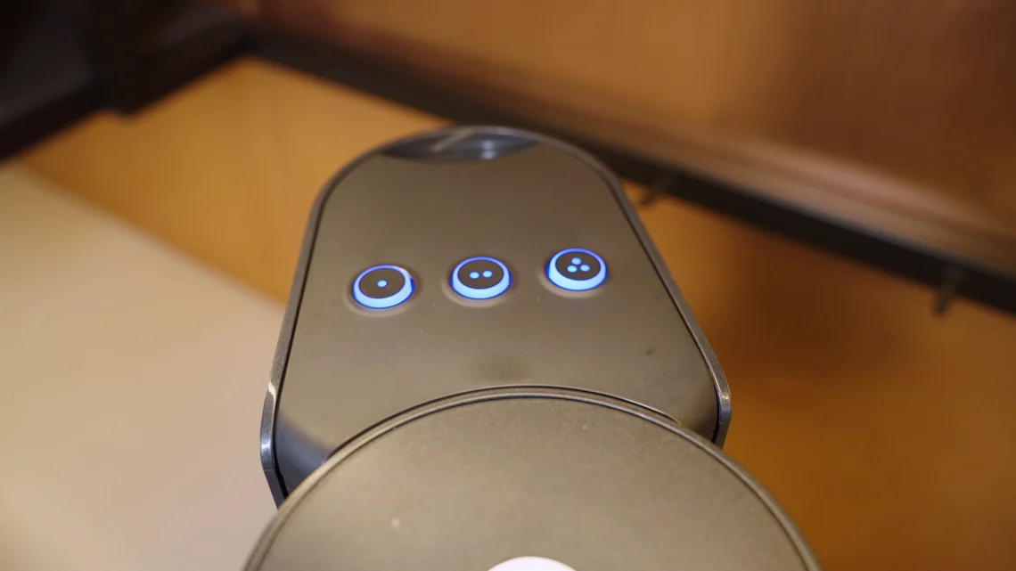 Der E-Duo sprudelt in 3 Stufen, wobei die erste Stufe schon stark ist. Die Sprudelstärke bleibt immer konsistent, lässt sich aber nicht verändern.